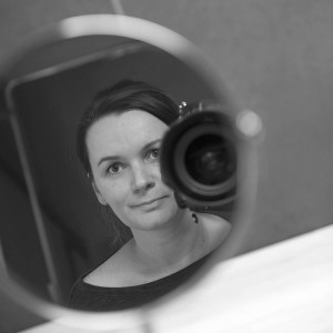 - file://J5uYuTcuKhTZcqWy