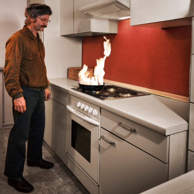 die-absolventin-der-ausbildung-zum-fotografen-carmen-bottcher-beschreibt-ihr-studium-der-fotografie.-101