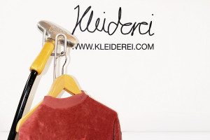 modefotos-im-dieste-der-nachhaltigkeit-fotografiert-im-rahmen-der-ausbildung-zum-fotografen.-306