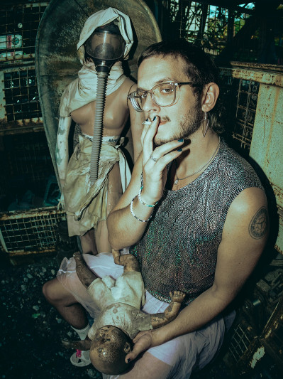 portraits-von-jugendlichen-in-clubs-entstanden-im-rahmen-der-ausbildung-zum-fotografen-455