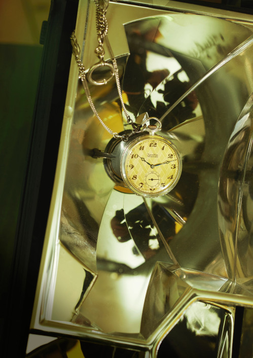 mode-und-schmuck-fotos-entstanden-im-fotografiestudium-044