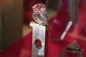 mode-und-schmuck-fotos-entstanden-im-fotografiestudium-082