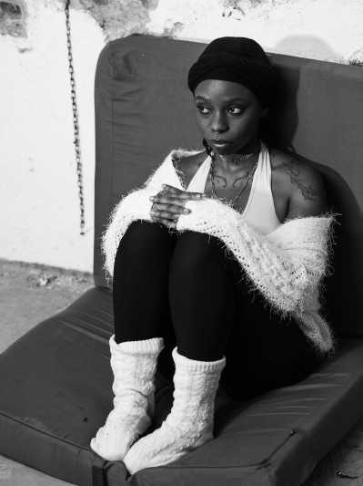 streetfotografie-uber-jugendliche-in-plattenbauten-004