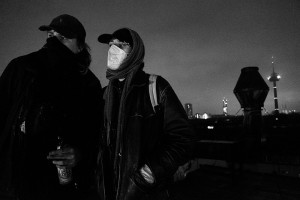 streetfotografie-uber-jugendliche-in-plattenbauten-096