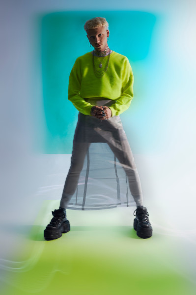 produktfotografie-stills-zu-feministischen-themen-im-rahmen-der-ausbildung-zur-fotografin-149