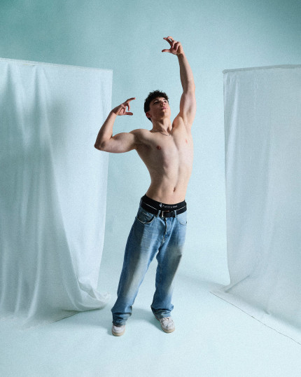 produktfotografie-stills-zu-feministischen-themen-im-rahmen-der-ausbildung-zur-fotografin-139