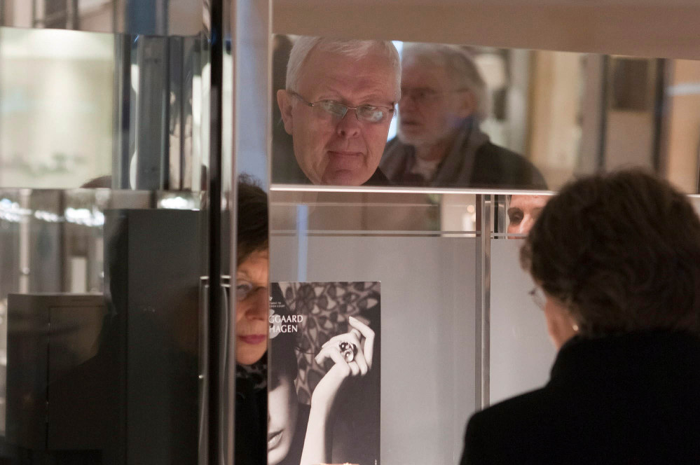 fotograf-ausbildung-nrw-deutschland-fotografie-studium-umschulung-streetfotografie-spiegel