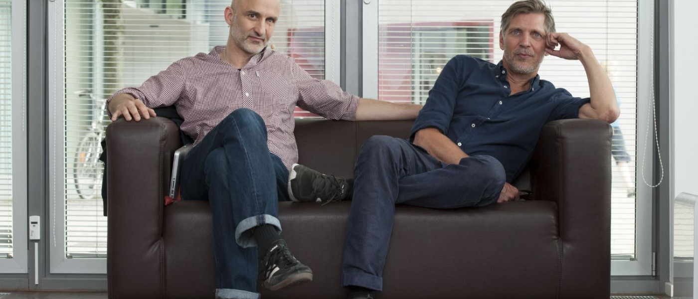 Erwin Olaf hält Lesung im Studium für Fotografie an der Fotoakademie-Koeln vor Absolventen der Ausbildung.