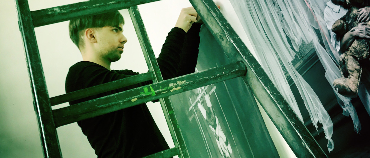 Raffaele Horstmann stellt zum Ende seiner Ausbildung zum Fotografen aus, in der Fotoakademie-Koeln.