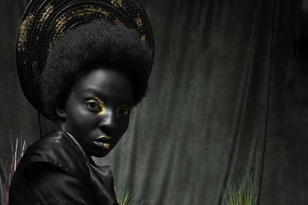 Nora Hase erh&auml;lt f&uuml;r ihre Abschlussarbeit der Ausbildung zum Fotografen den International Photography Award.